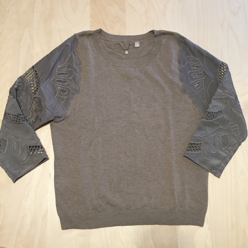 Like New! Anthropologie Sweater